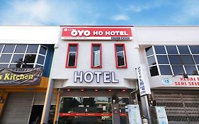 Super Oyo 1184 Ho Hotel